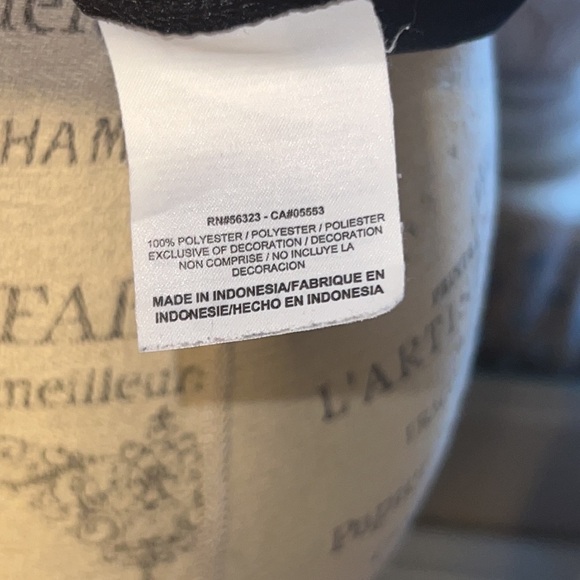 Nike black lacrosse dri-fit shortsleeve shirt youth medium athletic sports top M - Picture 7 of 8